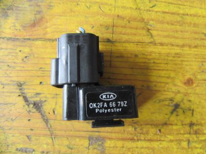 Picture of ABS RELAIS, KIA CARENS II 2,0 CRDi