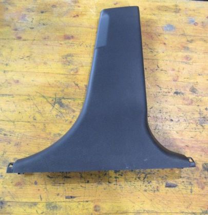 Picture of B-SÄULE RECHTS UNTEN, HYUNDAI ix20