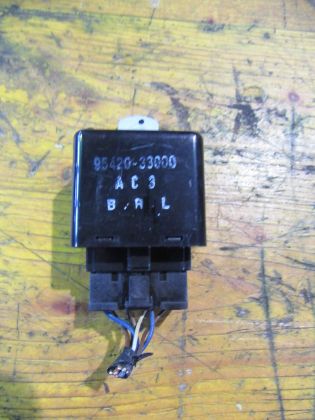 Bild von RELAIS SCHEIBENWISCHER, HYUNDAI ACCENT 1,3