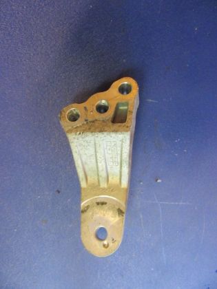 Picture of TRÄGER STÜTZE MOTORLAGER, KIA CEED (ED)