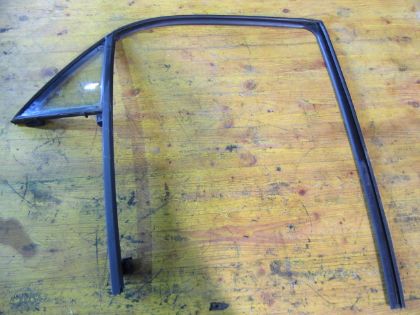 Bild von FIXELEMENT SEITENSCHEIBE inkl. LAUFSCHIENE RECHTS HINTEN, KIA PICANTO (TA)