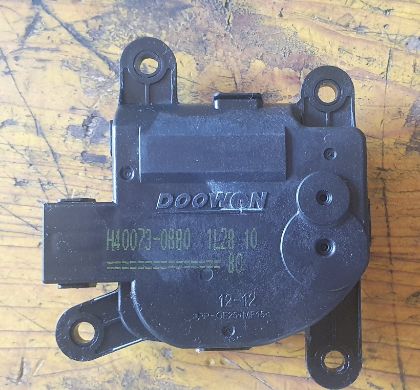 Picture of STELLMOTOR H40073-0880 1L28 10 80, HYUNDAI i40