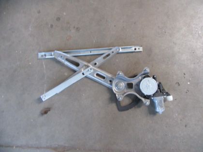 Bild von FENSTERHEBER ELEKTRISCH MIT MOTOR RECHTS VORNE,  HYUNDAI i20 (PB)