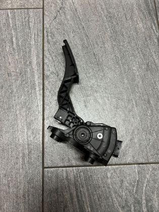 Bild von KIA CEED (ED) - GASPEDAL