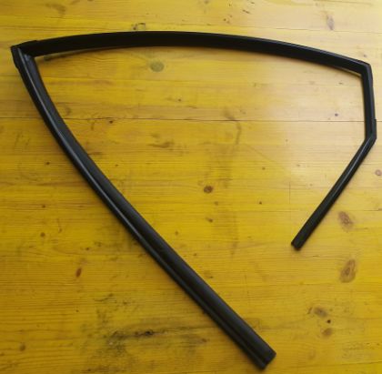 Bild von DICHTGUMMI SEITENSCHEIBE LINKS HINTEN, HYUNDAI i30 CW (FD)