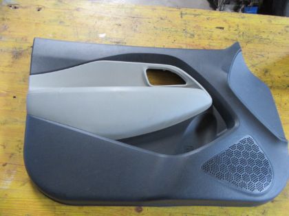 Picture of TÜRINNENVERKLEIDUNG LINKS VORNE FAHRER, KIA RIO (UB)