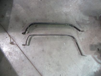 Picture of TANKBAND LINKS & RECHTS, HYUNDAI ix35 (TUCSON 11) 4WD