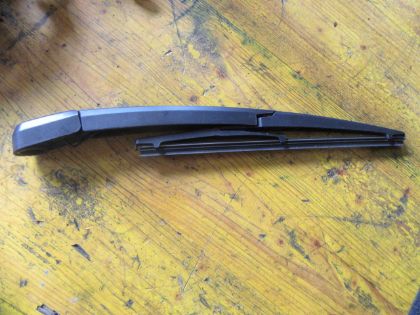 Bild von SCHEIBENWISCHER HINTEN, KIA RIO (YB)