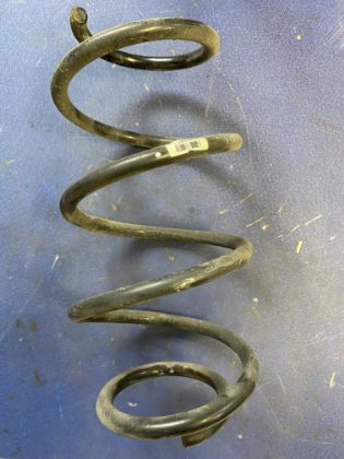 Picture of FAHRWERKSFEDER VORNE RECHTS I30 FD