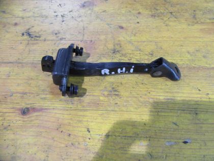 Picture of FANGBAND RECHTS HINTEN, KIA RIO (UB)