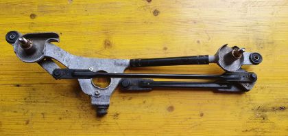 Picture of SCHEIBENWISCHER-GELENK, HYUNDAI i40 (VF)