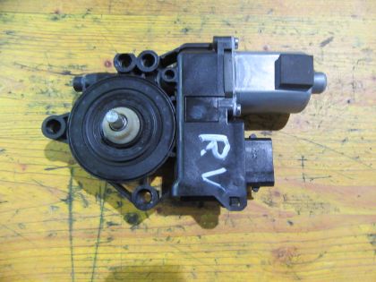 Picture of MOTOR FENSTERHEBER RECHTS VORNE, KIA SORENTO (XM) 2,2 CRDi 4WD