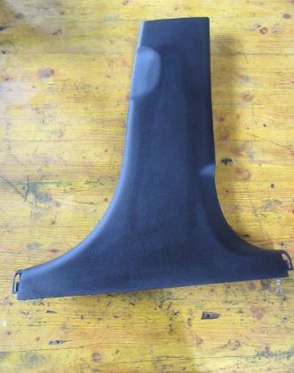 Bild von B-SÄULE RECHTS UNTEN, HYUNDAI i30 (GD)