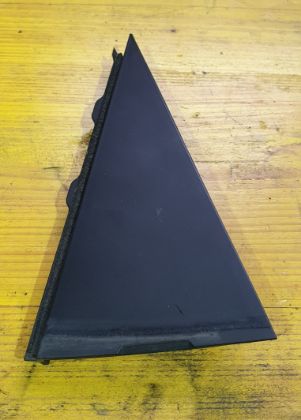 Picture of DREIECK VERKLEIDUNG AUSSEN RECHTS HINTEN, CEED 1,6 CRDi (ED)