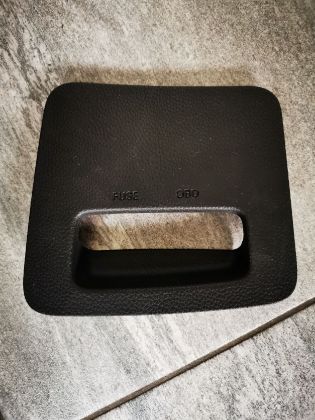 Picture of HYUNDAI i40 ABDECKUNGSEINHEIT, SICHERUNGSKASTEN