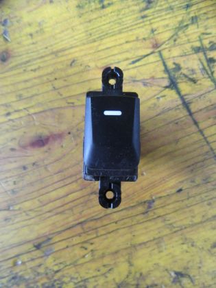 Picture of SCHALTER FENSTERHEBER RECHTS VORNE , KIA PICANTO (TA)