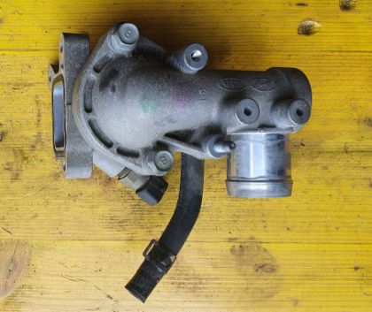 Picture of THERMOSTAT GEHÄUSE, HYUNDAI i30 (FD)