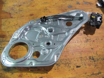 Picture of FENSTERHEBER ELEKTRISCH inkl. VERRIEGELUNG RECHTS HINTEN, KIA SORENTO (XM) 2,2 CRDi 4WD