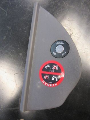 Bild von PLATTE-KINDERVERANKERUNGSVERSCHLUSS, KIA RIO (JB)