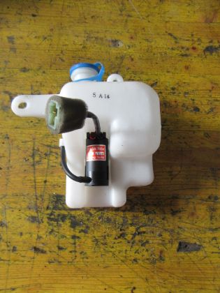 Picture of BEHÄLTER MOTOR & PUMPE SCHEIBENWASCHANLAGE HINTEN, KIA CARNIVAL 2,9 CRDI