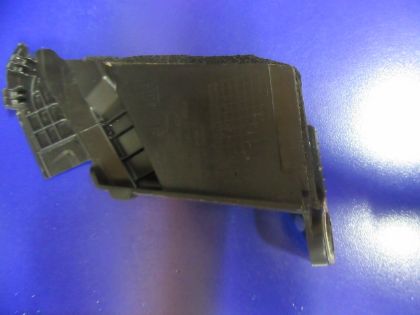 Picture of ABDECKUNG LINKS VORNE WINDSCHUTZSCHEIBE, HYUNDAI i20 1,25 LIMITED PLUS