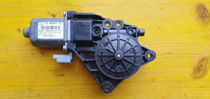 Bild von MOTOR FENSTERHEBER RECHTS VORNE, HYUNDAI i30 CW (FD)