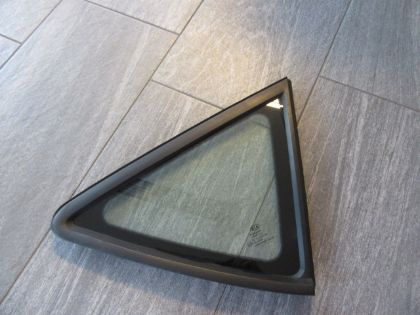 Bild von FIXELEMENT DREIECKSSCHEIBE RECHTS HINTEN, KIA CEED (ED)