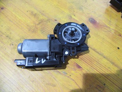 Bild von MOTOR FENSTERHEBER LINKS VORNE, KIA CEED (ED) 1,4