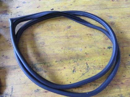 Bild von DICHTGUMMI GEHÄUSE RECHTS VORNE, KIA RIO (YB)