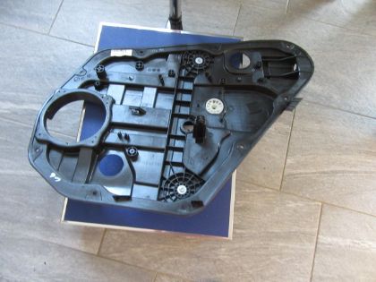 Picture of FENSTERHEBER ELEKTRISCH TÜR HINTEN RECHTS, HYUNDAI i40