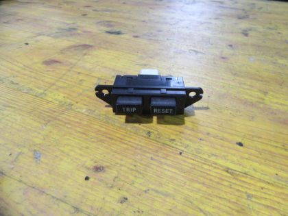 Picture of SCHALTER TRIP RESET, HYUNDAI SONATA 2,4 (NF)