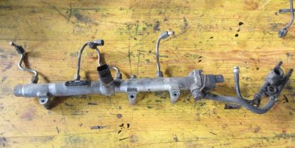 Bild von RAIL-ROHR EINSPRITZLEISTE HOCHDRUCKLEISTE, KIA CARENS II 2,0 CRDi