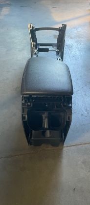 Bild von MITTELKONSOLE ARMLEHNE, HYUNDAI i40