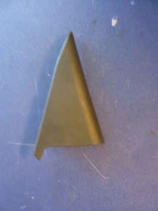 Picture of DREIECK VERKLEIDUNG INNEN TÜR HINTEN LINKS, KIA CEED (ED)