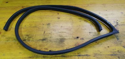 Bild von DICHTGUMMI RECHTS VORNE, CEED 1,6 CRDi (ED)