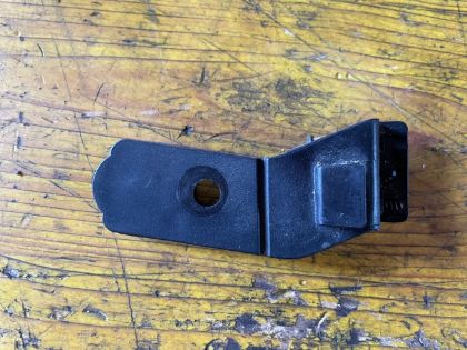 Bild von HALTERUNG SCHEINWERFER OBEN STOSSSTANGE LINKS, KIA RIO 1,2 (UB)