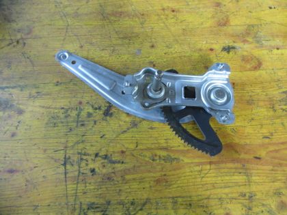 Bild von FENSTERHEBER MANUELL LINKS HINTEN, KIA PICANTO (TA)