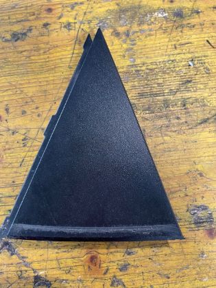 Picture of DREIECKVERKLEIDUNG AUSSEN RECHTS HINTEN, HYUNDAI ix35