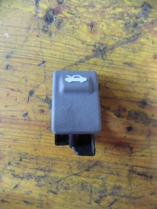 Bild von GRIFF MOTORHAUBENENTRIEGELUNG, HYUNDAI TUCSON 2,0 (JM)