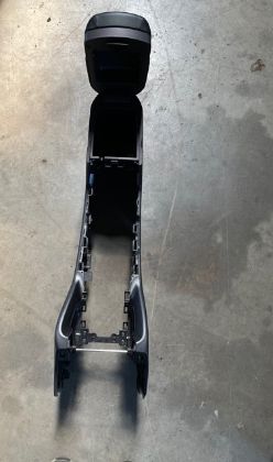 Bild von MITTELKONSOLE ARMLEHNE, HYUNDAI ix35 2WD