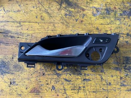 Bild von TÜRGRIFF INNEN inkl. SCHALTER SITZHEIZUNG LINKS HINTEN, HYUNDAI i40