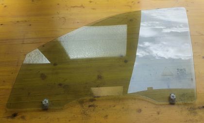 Picture of SEITENSCHEIBE LINKS VORNE, HYUNDAI SANTA FE 2,0 4WD