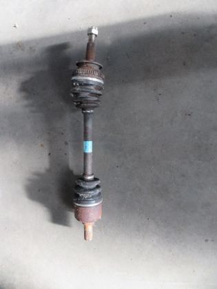 Picture of ANTRIEBSWELLE LINKS, HYUNDAI SANTA FE 2,0 CRDI 2WD