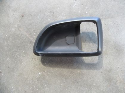 Picture of GEHÄUSE TÜRGRIFF PLASTIK INNEN LINKS, HYUNDAI H-1