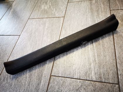 Picture of HYUNDAI i40 VERKLEIDUNG BAUGRUPPE-VORN TUER SCHEUERLEISTE RECHTS