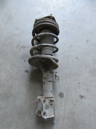 Picture of FEDERBEIN RECHTS VORNE, KIA  CARENS 2,0 CRDI