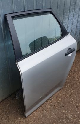 Bild von TÜR KOMPLETT LINKS HINTEN, KIA CEED 06