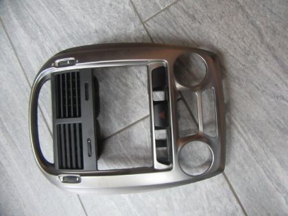 Picture of VERKLEIDUNG MITTE inkl. LUFTDÜSE SCHALTER WARNBLINKANLAGE, KIA CERATO CRDI