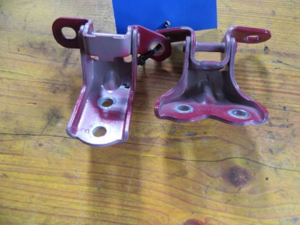 Picture of SET TÜRSCHARNIERE RECHTS VORNE A-SÄULE, HYUNDAI i10 1,1 (IA)