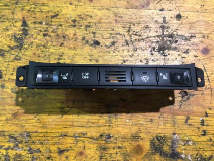 Bild von SCHALTER SITZHEIZUNG LINKS & RECHTS ESP, KIA CARNIVAL (VQ)